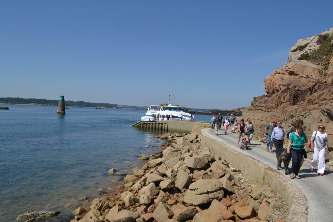 Gite Du Port Sur La Presqu'Ile De Lézardrieux Eksteriør bilde
